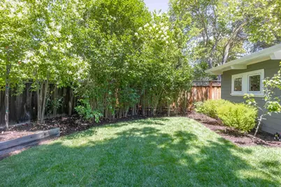 601 Bryson Ave, Palo Alto, CA 94306 - Photo 20