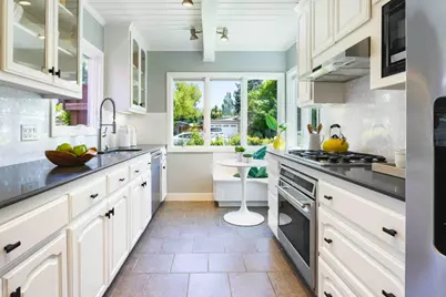 601 Bryson Ave, Palo Alto, CA 94306 - Photo 8