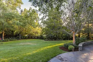 25933 Alicante Ln, Los Altos Hills, CA 94022 - Photo 40