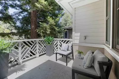 811 Paulson Cir, Menlo Park, CA 94025 - Photo 18