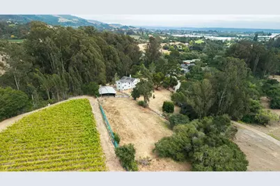 1100 Spring Hills Dr, Watsonville, CA 95076 - Photo 60