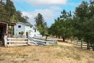1100 Spring Hills Dr, Watsonville, CA 95076 - Photo 52