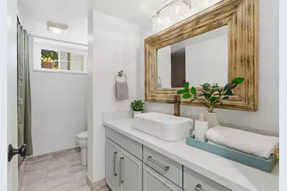 1645 Blackhawk Dr, Sunnyvale, CA 94087 - Photo 24