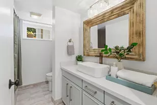 1645 Blackhawk Dr, Sunnyvale, CA 94087 - Photo 24