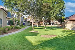 2354 Bear Valley Ln, San Jose, CA 95133 - Photo 36