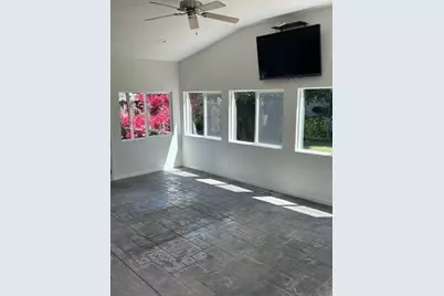 315 Landeros Dr, Santa Clara, CA 95051 - Photo 10