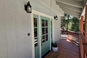 23758 Hutchinson Rd, Los Gatos, CA 95033 - Photo 2