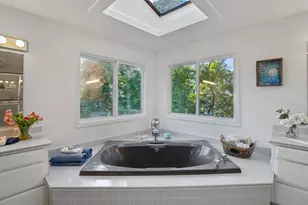 23758 Hutchinson Rd, Los Gatos, CA 95033 - Photo 32