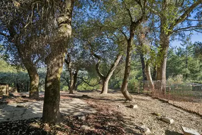 23758 Hutchinson Rd, Los Gatos, CA 95033 - Photo 58