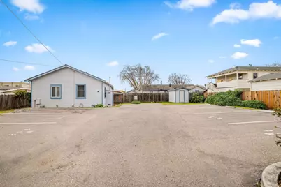 215 &amp; 219 Lang St, Salinas, CA 93901 - Photo 36