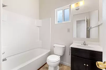 215 &amp; 219 Lang St, Salinas, CA 93901 - Photo 18
