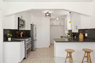 527 Poplar Ave, San Bruno, CA 94066 - Photo 14