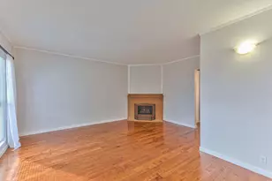 500 Glenwood Cir 435, Monterey, CA 93940 - Photo 4