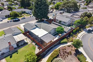 8431 Wayland Ln, Gilroy, CA 95020 - Photo 46