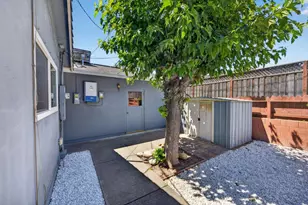 8431 Wayland Ln, Gilroy, CA 95020 - Photo 42