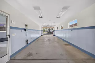 8431 Wayland Ln, Gilroy, CA 95020 - Photo 38