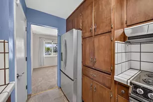 8431 Wayland Ln, Gilroy, CA 95020 - Photo 10