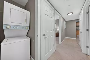 88 N Jackson Ave 307, San Jose, CA 95116 - Photo 24