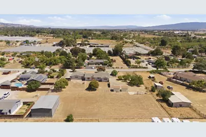1135 Manning Ct, San Martin, CA 95046 - Photo 78