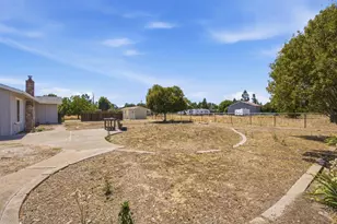 1135 Manning Ct, San Martin, CA 95046 - Photo 40