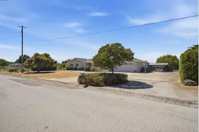 1135 Manning Ct, San Martin, CA 95046 - Photo 72