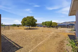 1135 Manning Ct, San Martin, CA 95046 - Photo 44