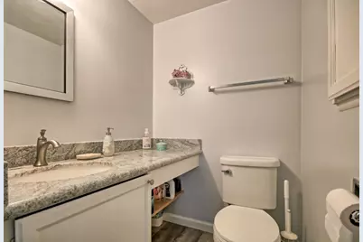 825 Balboa Ave 205, Capitola, CA 95010 - Photo 16
