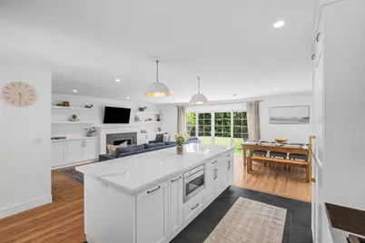 2812 Thrasher Ln, San Jose, CA 95125 - Photo 14