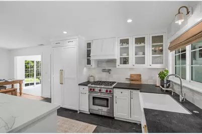 2812 Thrasher Ln, San Jose, CA 95125 - Photo 12