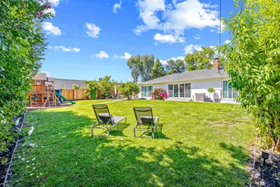 2812 Thrasher Ln, San Jose, CA 95125 - Photo 50