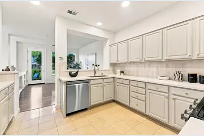 153 Positano Cir, Redwood City, CA 94065 - Photo 18
