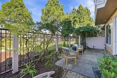 153 Positano Cir, Redwood City, CA 94065 - Photo 48