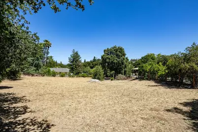 14171 Chester Ave, Saratoga, CA 95070 - Photo 56
