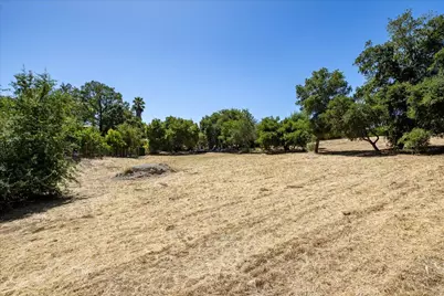14171 Chester Ave, Saratoga, CA 95070 - Photo 50