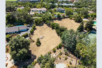 14171 Chester Ave, Saratoga, CA 95070 - Photo 16