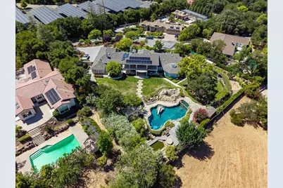 14171 Chester Ave, Saratoga, CA 95070 - Photo 42