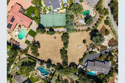 14171 Chester Ave, Saratoga, CA 95070 - Photo 38
