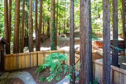 24250 Glenwood Dr, Los Gatos, CA 95033 - Photo 54