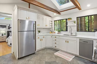 24250 Glenwood Dr, Los Gatos, CA 95033 - Photo 18