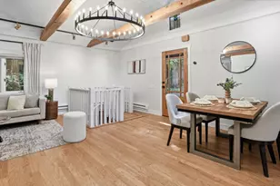24250 Glenwood Dr, Los Gatos, CA 95033 - Photo 10