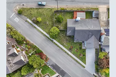 423 Montecito Ave, El Granada, CA 94018 - Photo 16