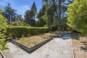 13565 Wendy Ln, Saratoga, CA 95070 - Photo 26
