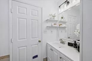 354 Irving Ave, San Jose, CA 95128 - Photo 16