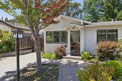 2062 Mills Ave, Menlo Park, CA 94025 - Photo 6