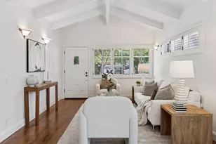 2062 Mills Ave, Menlo Park, CA 94025 - Photo 10