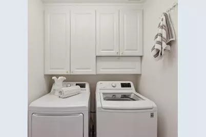 2062 Mills Ave, Menlo Park, CA 94025 - Photo 72