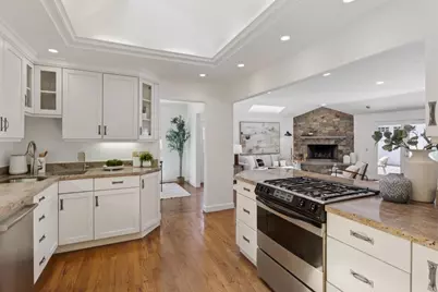 2062 Mills Ave, Menlo Park, CA 94025 - Photo 42