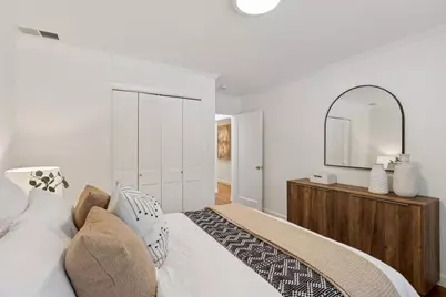 2062 Mills Ave, Menlo Park, CA 94025 - Photo 70