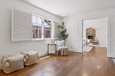 2062 Mills Ave, Menlo Park, CA 94025 - Photo 18