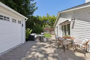 2062 Mills Ave, Menlo Park, CA 94025 - Photo 78